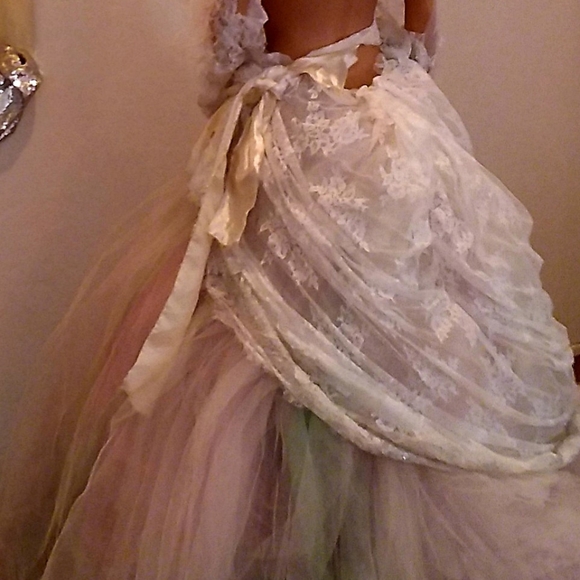 LEAH Ivory Rainbow Lace Tulle Wedding Ballgown Set - Picture 6 of 15